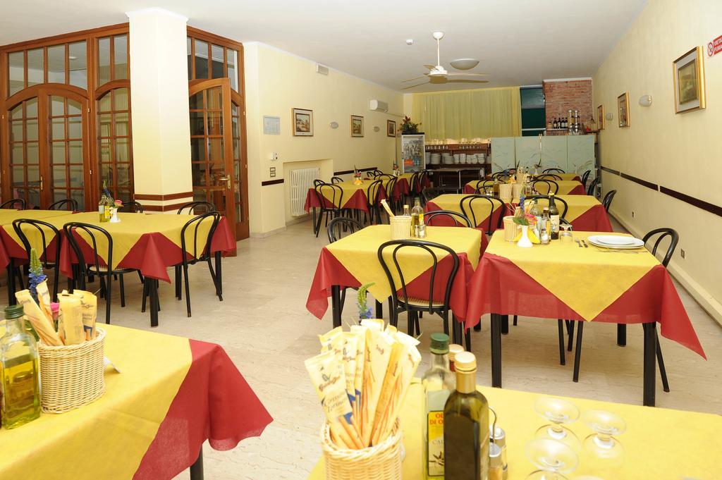 Hotel Marina Montecatini Terme Bagian luar foto