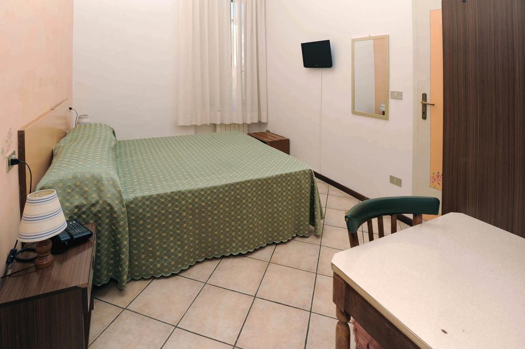 Hotel Marina Montecatini Terme Ruang foto